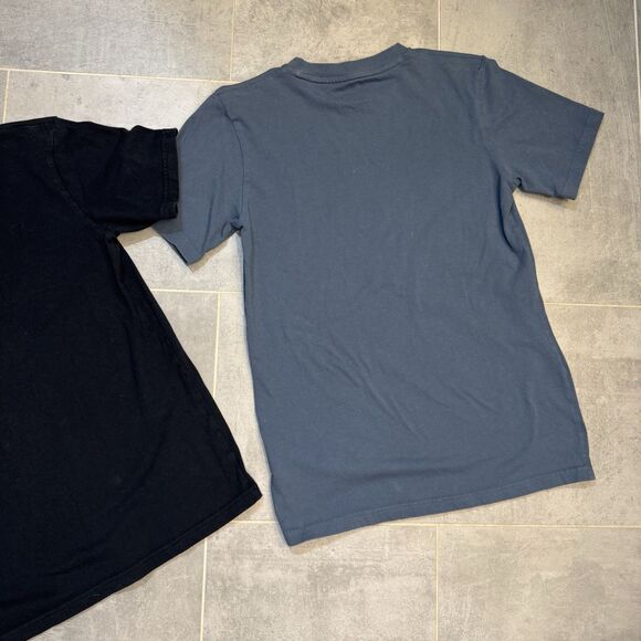 Berghaus Big Logo Lot of 2 Men’s T-Shirts – Black & Blue – Size XS Outdoor - Picture 11 of 12